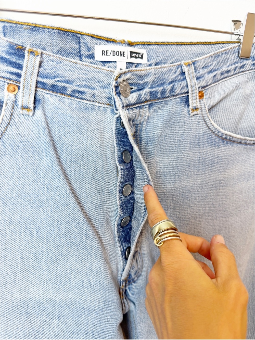 Re/Done x Levi's | High Rise Distressed Vintage Jeans - Picture 2 of 10